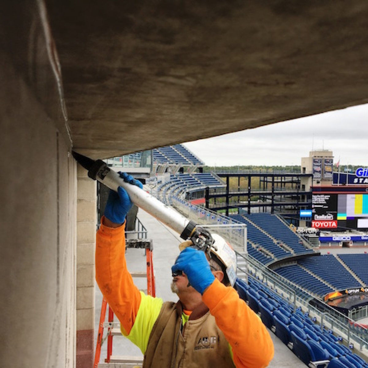 Commercial Caulking & Weatherproofing