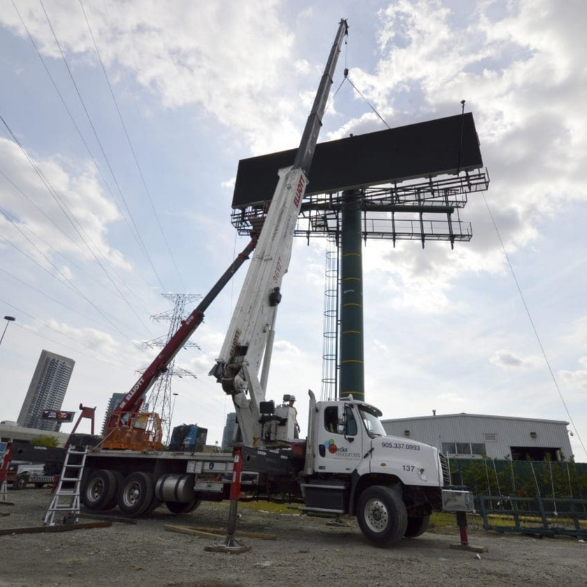 Commercial Signage & Mounting Services